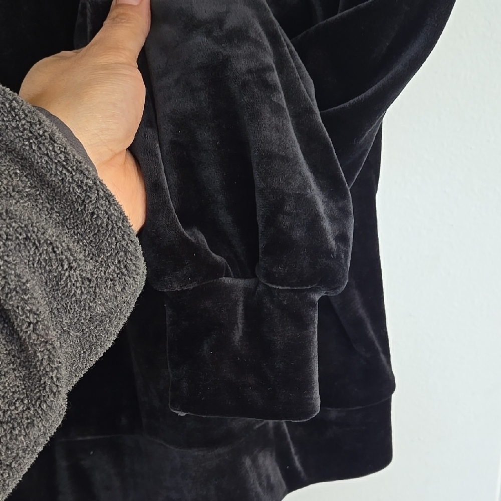 Magaschoni Black Velvet Women's Hoodie Jacket Size S - Picture 5 of 11